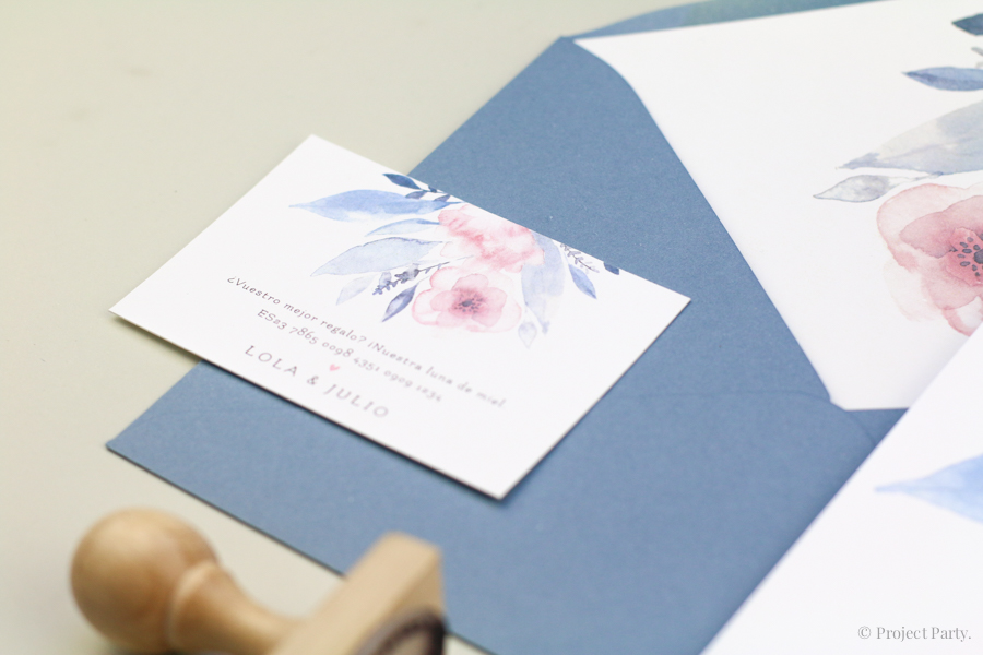 Invitaciones de boda flores acuarelas